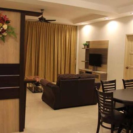 Crown Imperial Court Apartment Cameron Highlands Exterior photo